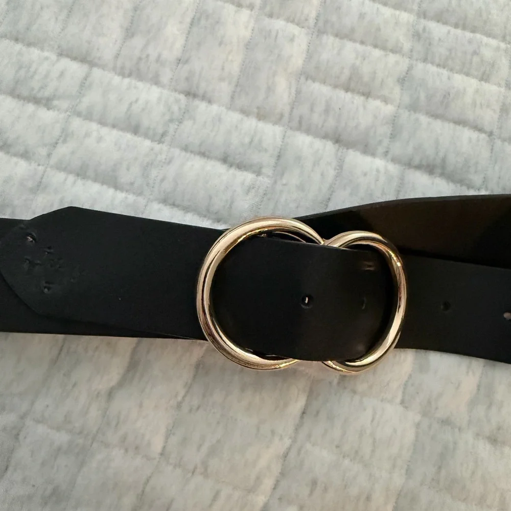 Black Leather Belt with Gold Round Buckle